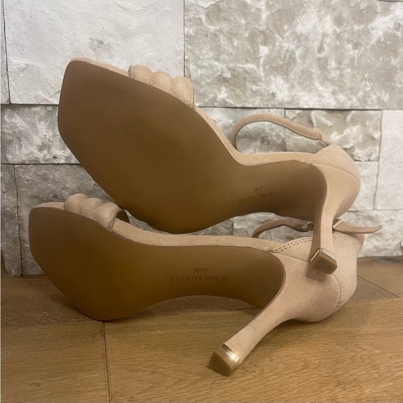 KENNETH COLE NEW YORK HART WOMENS HEEL. Wear any occasion SIZE 6.5 BUFF NWT - Picture 9 of 9